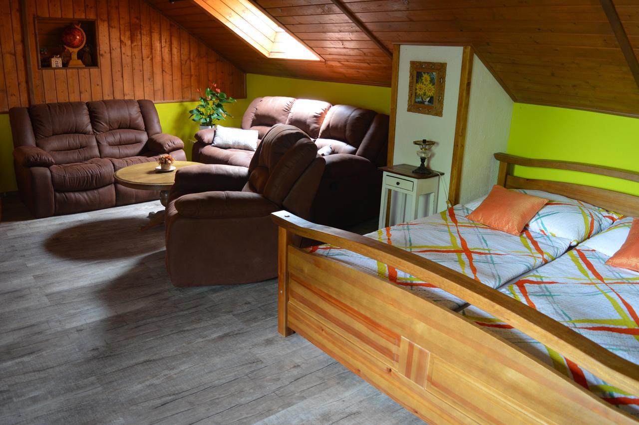 Guest House Hakluv Mlyn Hrabětice Kültér fotó