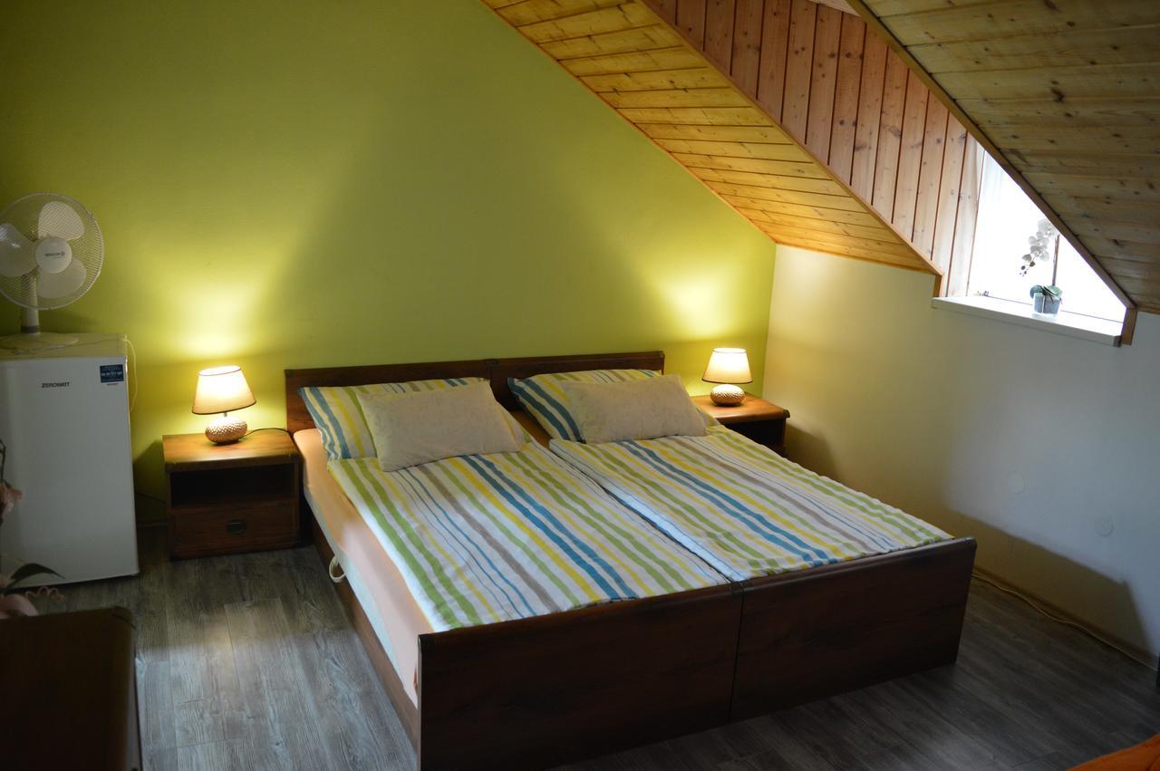 Guest House Hakluv Mlyn Hrabětice Kültér fotó